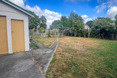 Photo of property in 24 Diamond Street, Carterton, 5713