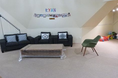 Photo of property in 334 Te Atatu Road, Te Atatu South, Auckland, 0610