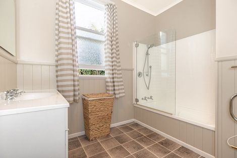 Photo of property in 140 Fox Street, Whataupoko, Gisborne, 4010