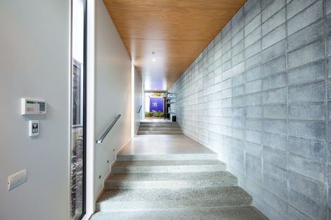 Photo of property in 9 Standish Street, New Plymouth, 4310