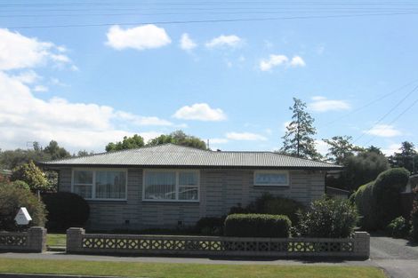 Photo of property in 67 Cotswold Avenue, Bishopdale, Christchurch, 8053
