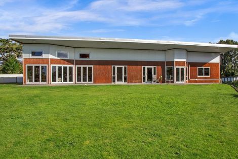 Photo of property in 483 Corbett Road, Lepperton, New Plymouth, 4373