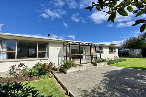Photo of property in 33 Kildare Drive, Waikiwi, Invercargill, 9810