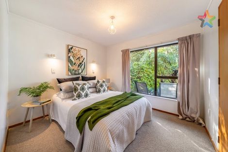 Photo of property in 213a Whites Line East, Waiwhetu, Lower Hutt, 5010