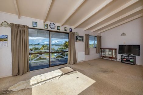 Photo of property in 16 Grey Street East, Mangonui, 0420