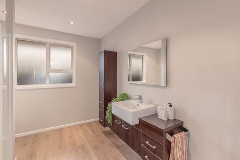 Photo of property in 1/7 Tulloch Place, Papanui, Christchurch, 8052