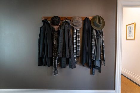 Photo of property in 165 Karori Road, Karori, Wellington, 6012