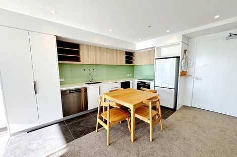 Photo of property in 305/1 Buscomb Avenue, Henderson, Auckland, 0610