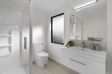 Photo of property in 25 Malaga Crescent, Harewood, Christchurch, 8051