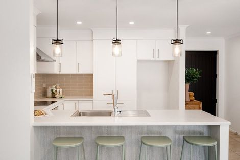 Photo of property in 55 Inverness Drive, Pyes Pa, Tauranga, 3112