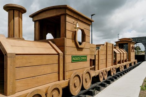 Photo of property in 5 Karaipiture Road, Karaka, 2124