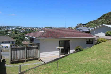 Photo of property in 91 Tireti Road, Titahi Bay, Porirua, 5022