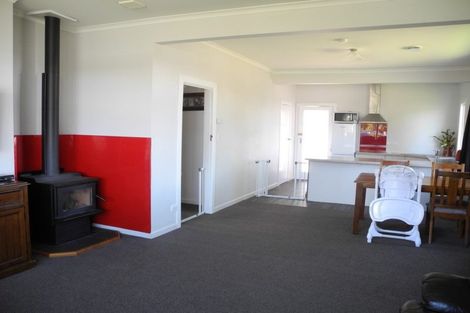 Photo of property in 30 Parsonage Road, Waimate, 7924