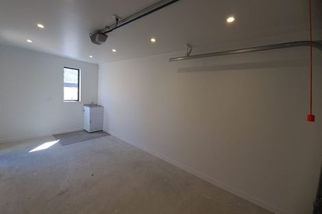 Photo of property in 15 Walsall Street, Addington, Christchurch, 8024