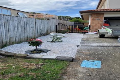 Photo of property in 13 Living Stream Road, Albany Heights, Auckland, 0632