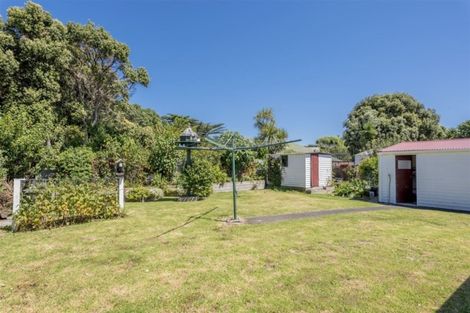 Photo of property in 41 Rangiuru Road, Otaki Beach, Otaki, 5512