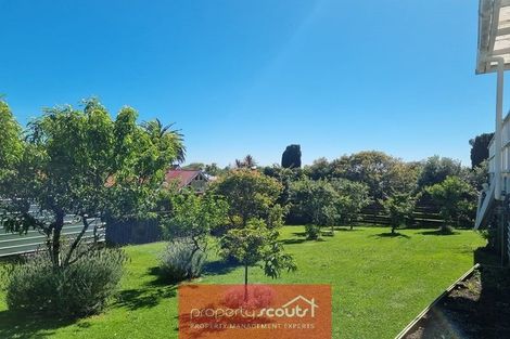 Photo of property in 8 Lismore Street, Strandon, New Plymouth, 4312