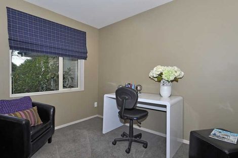 Photo of property in 17 Jasper Place, Northwood, Christchurch, 8051