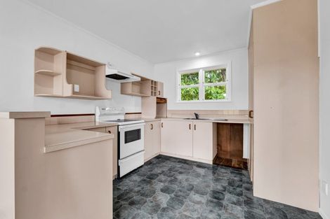 Photo of property in 116 Frankley Road, Frankleigh Park, New Plymouth, 4310