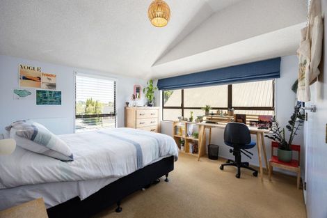 Photo of property in 10 Grassy Downs Place, St Andrews, Hamilton, 3200