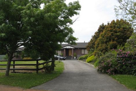 Photo of property in 12 Buttercup Place, Waimauku, 0812