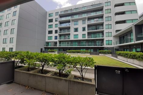 Photo of property in The Docks Apartments, 107/2 Dockside Lane, Auckland Central, Auckland, 1010