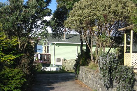 Photo of property in 16 Mako View, Titahi Bay, Porirua, 5022