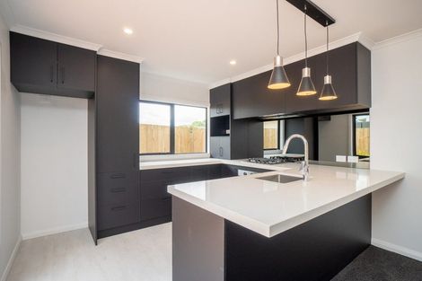 Photo of property in 8 Roberts Line, Kelvin Grove, Palmerston North, 4414