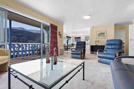 Photo of property in 7b Bracken Street, Arrowtown, 9302