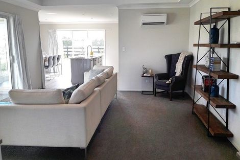 Photo of property in 80 Sutherland Drive, Kaiapoi, 7630