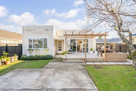 Photo of property in 14 Bristol Street, Trentham, Upper Hutt, 5018