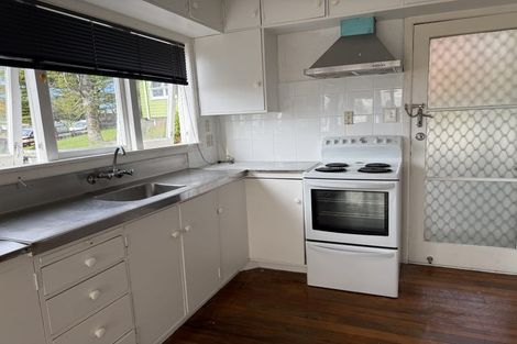 Photo of property in 12 Mason Street, New Lynn, Auckland, 0600