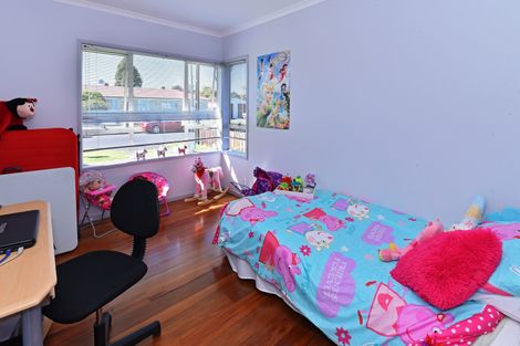Photo of property in 1/9 Elizabeth Street, Papakura, 2110
