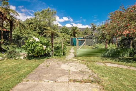 Photo of property in 14 Mcgill Street, Waimangaroa, Westport, 7891