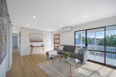 Photo of property in 6 Nearco Street, Randwick Park, Auckland, 2105