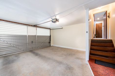 Photo of property in 1/39 View Road, Campbells Bay, Auckland, 0630