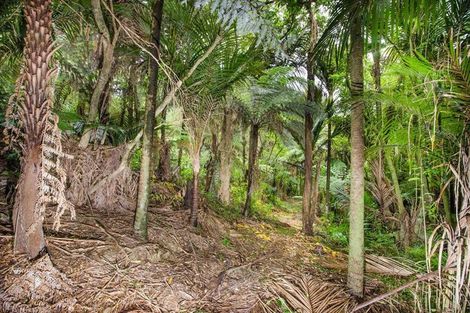 Photo of property in 708 South Titirangi Road, Titirangi, Auckland, 0604