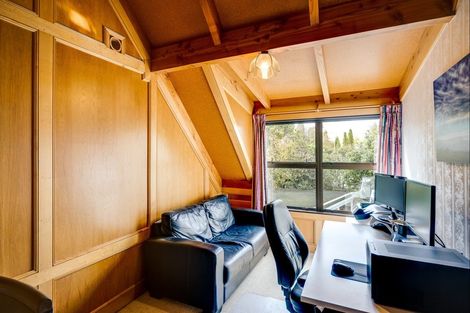 Photo of property in 115a Frederick Street, Mayfair, Hastings, 4122