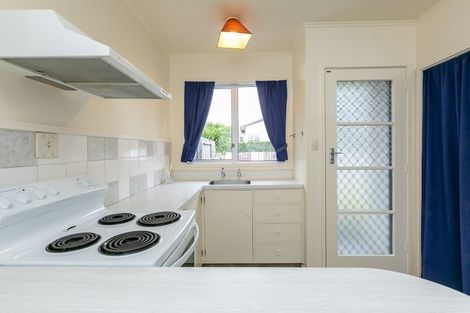 Photo of property in 52a Puketapu Road, Taradale, Napier, 4112