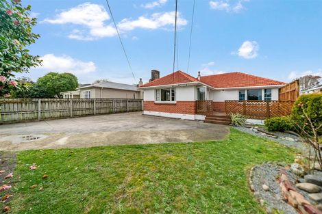 Photo of property in 54 Routley Crescent, Elderslea, Upper Hutt, 5018
