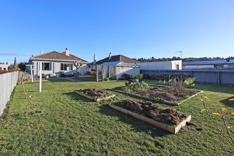 Photo of property in 10 Balmoral Street, Oamaru North, Oamaru, 9400