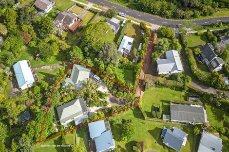 Photo of property in 19 Grange Road, Hahei, Whitianga, 3591