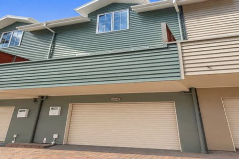 Photo of property in 64 Pipitea Street, Thorndon, Wellington, 6011