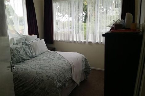 Photo of property in 37 Shirley Avenue, Papakura, 2110