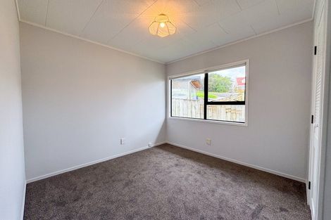 Photo of property in 12 Clearview Heights, Ranui, Auckland, 0612