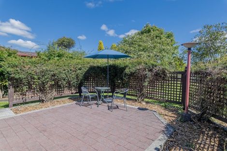 Photo of property in 5 Windsor Place, Levin, 5510