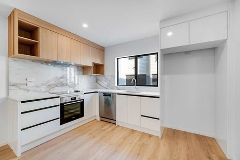 Photo of property in 53d Evans Road, Glen Eden, Auckland, 0602