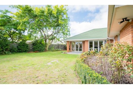 Photo of property in 25 Rempstone Drive, Halswell, Christchurch, 8025