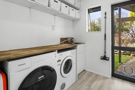 Photo of property in 7 Huia Avenue, Forest Lake, Hamilton, 3200