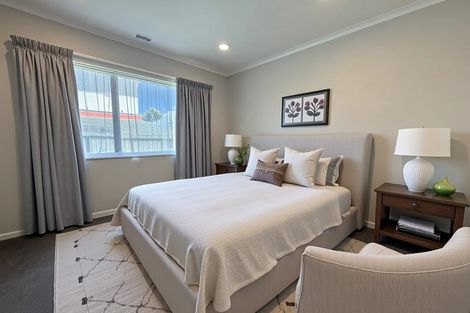 Photo of property in 8 Camith Close, Flat Bush, Auckland, 2016